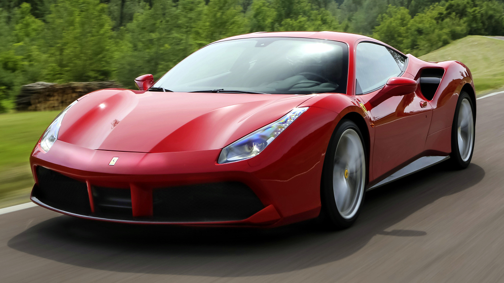 Ferrari vai aumentar sua produção em 30% - Primeira Marcha