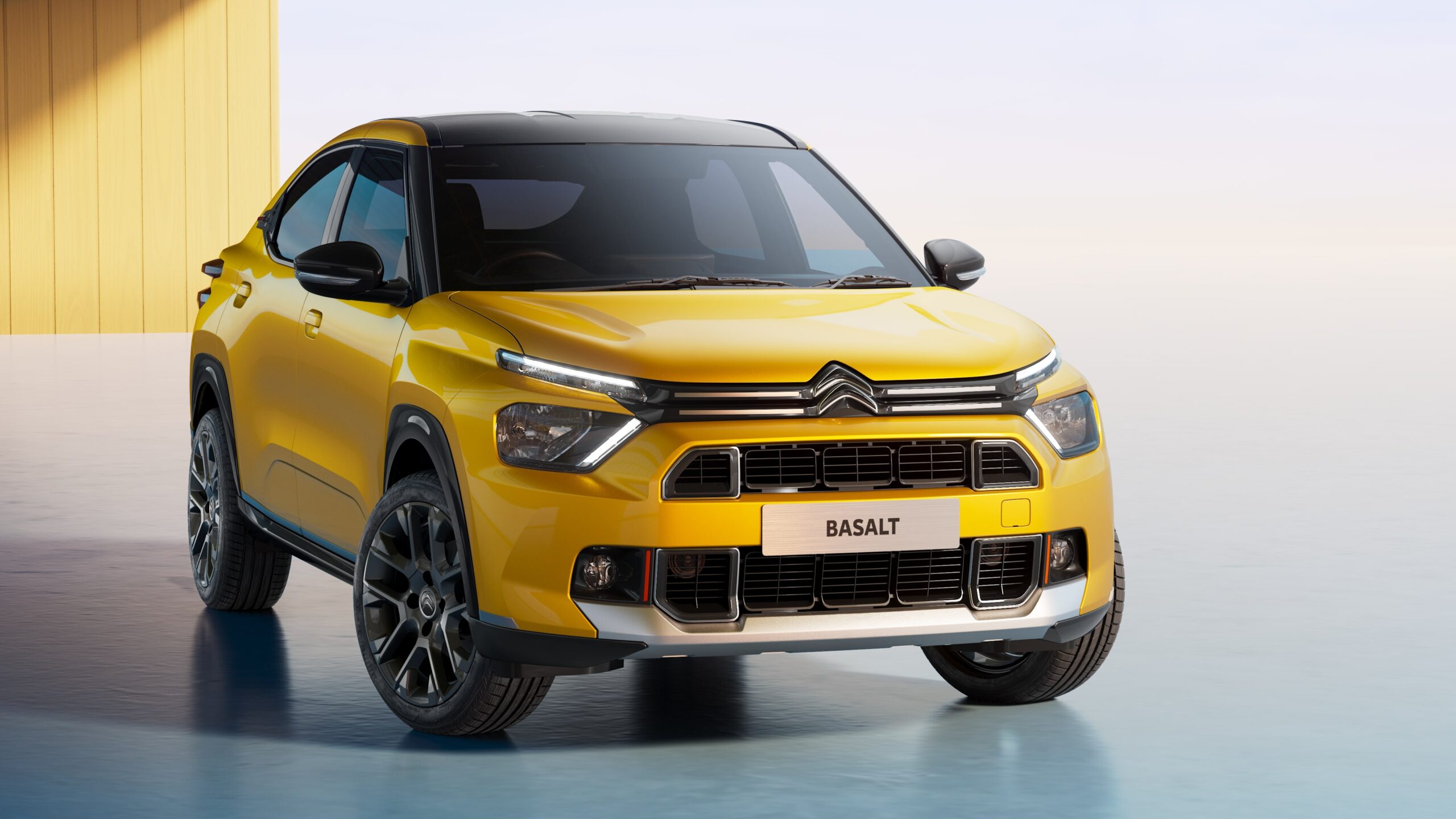 Citroën revela novo SUV cupê do C3